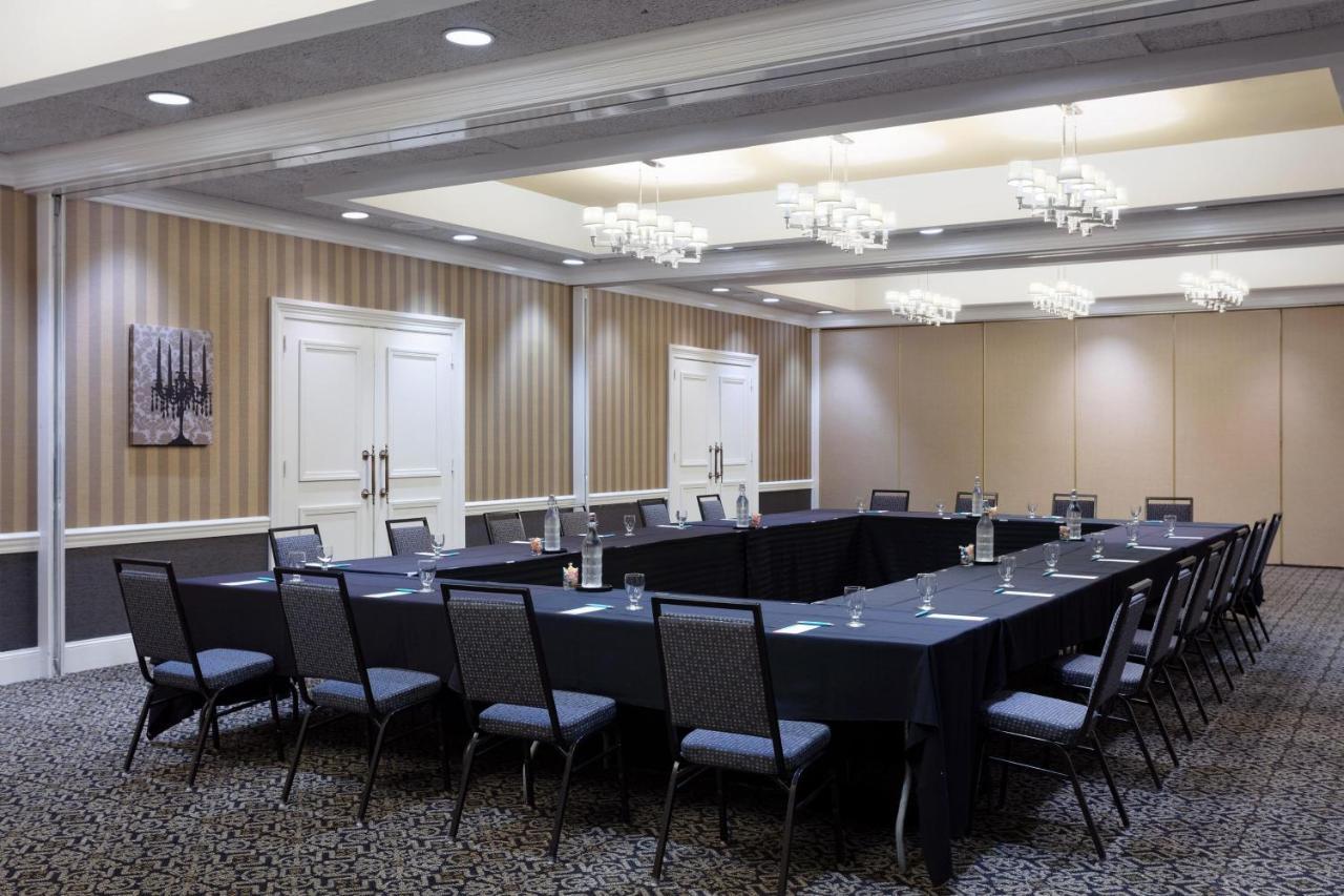 Sheraton Charlotte Hotel Extérieur photo
