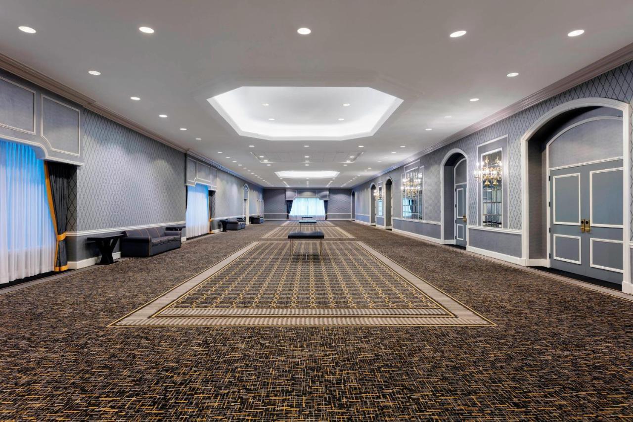 Sheraton Charlotte Hotel Extérieur photo